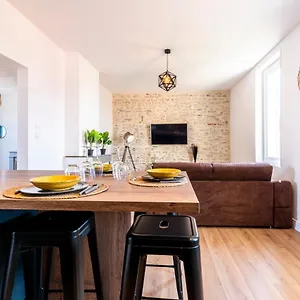 Appartement Le Gabriel - Charmant, Calme Et Lumineux, Montélimar