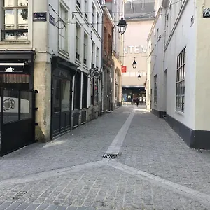 Hyper Centre Au Calme Rijsel